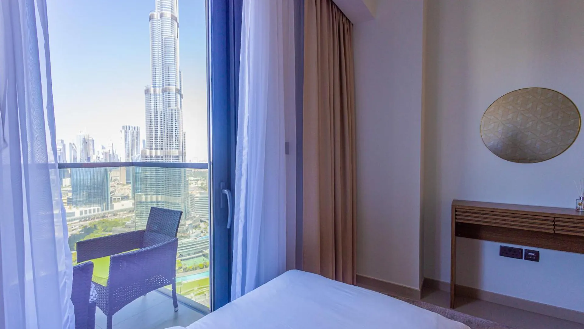 Mh - Act Tower - Downtown - Burj View 3Bhk -Ref4008 Apartamento Dubai 0*,